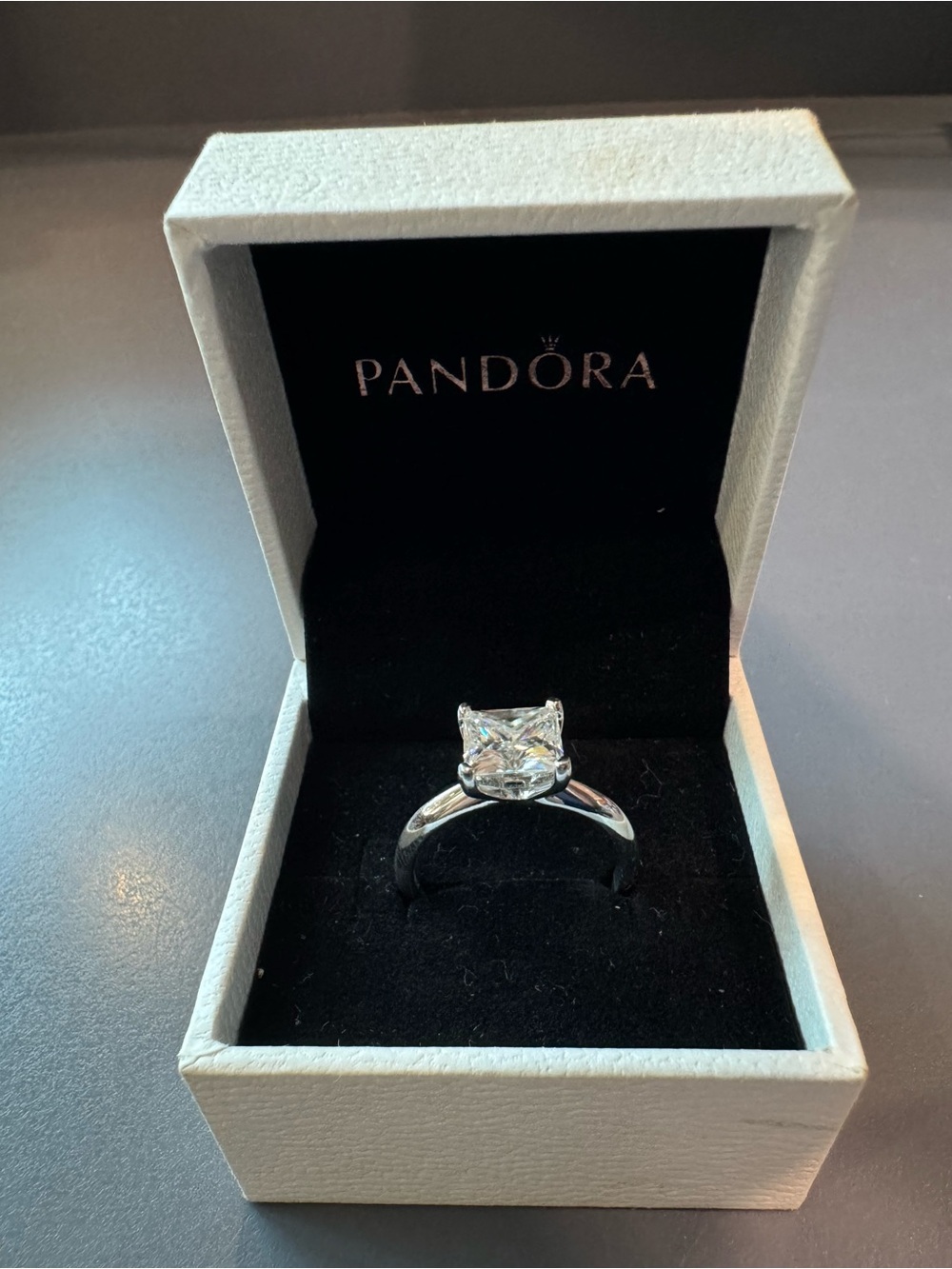 Elegant 3 Carat Moissanite S925 Brilliant Cut Statement Ring
